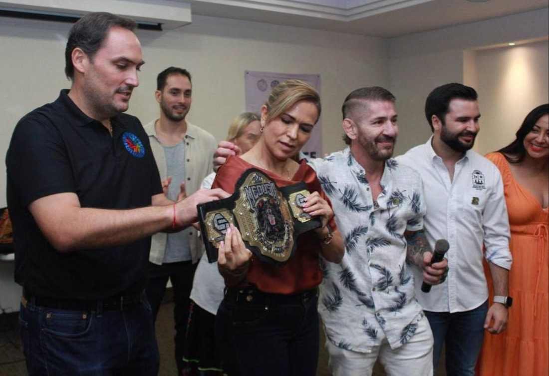 Dorian Olivarez se corona campeón en Playa del Carmen en el prestigioso evento de Combat Jiu-Jitsu Worlds